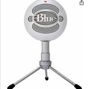 Snowball blue USB podcast microphone